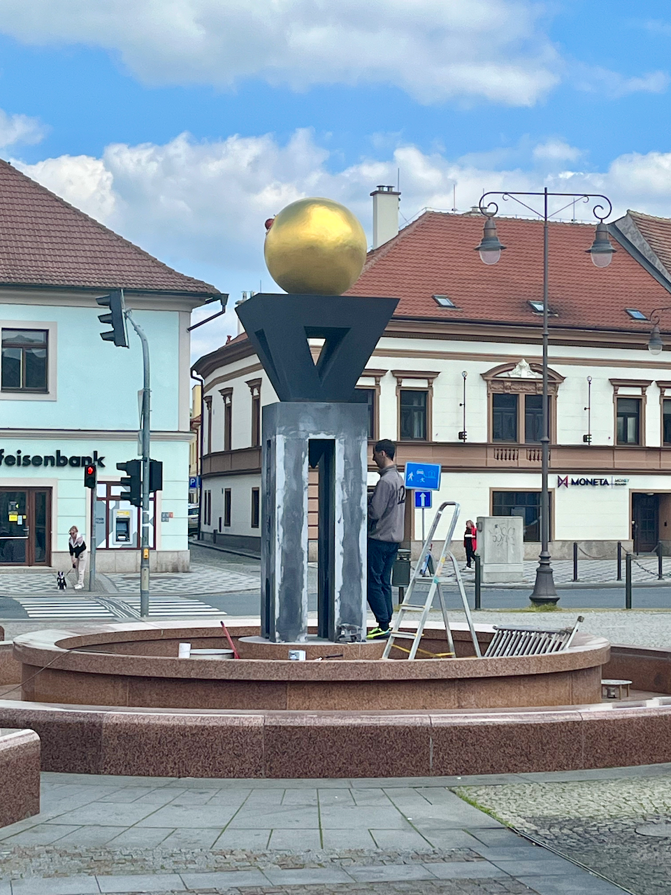 Místostarosti 30.4.2023: Parkování císaře Karla